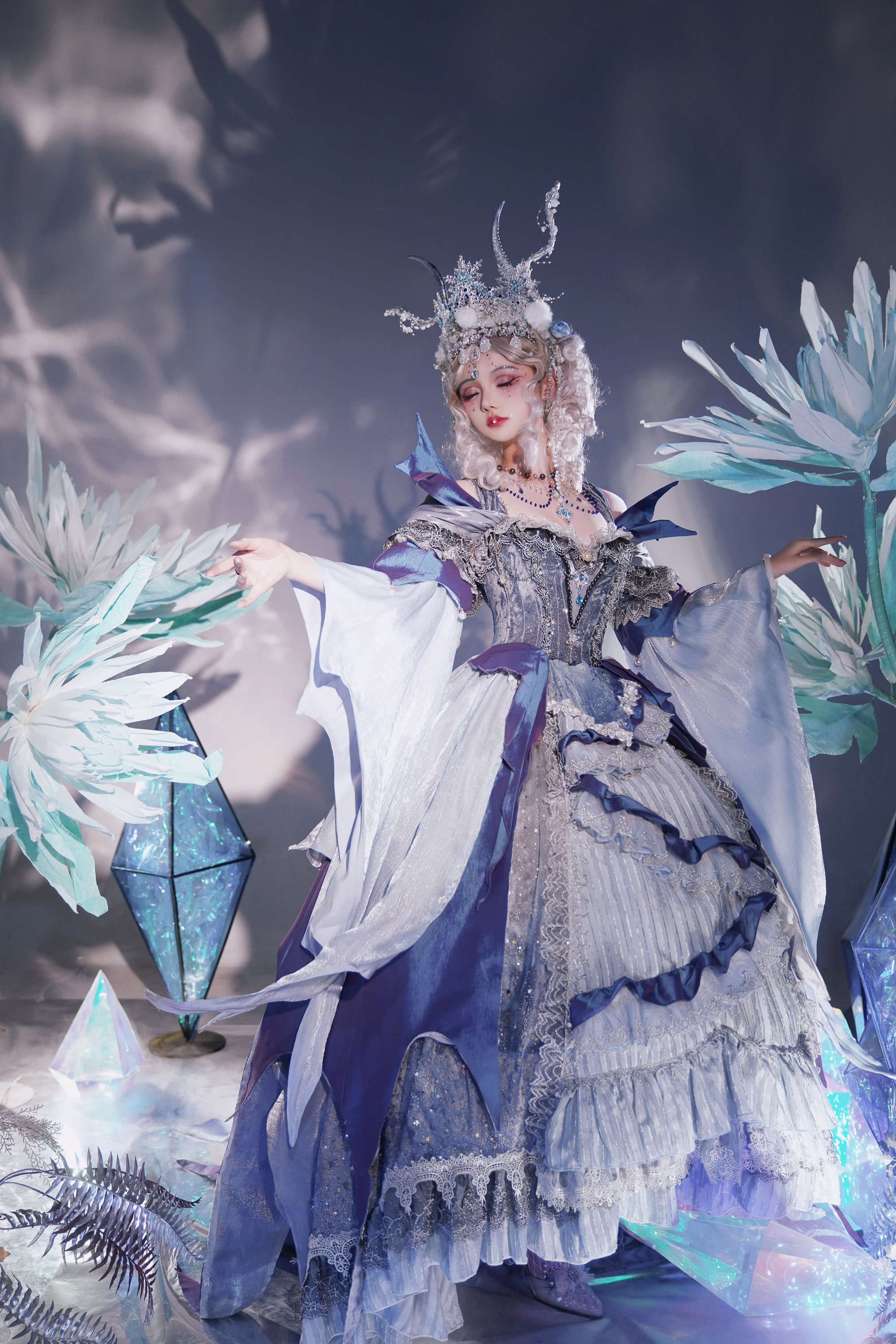 lolita 寒冰中凝视的冰霜巨龙，是那副清冷的模样@长寇 LOLITA-第9张