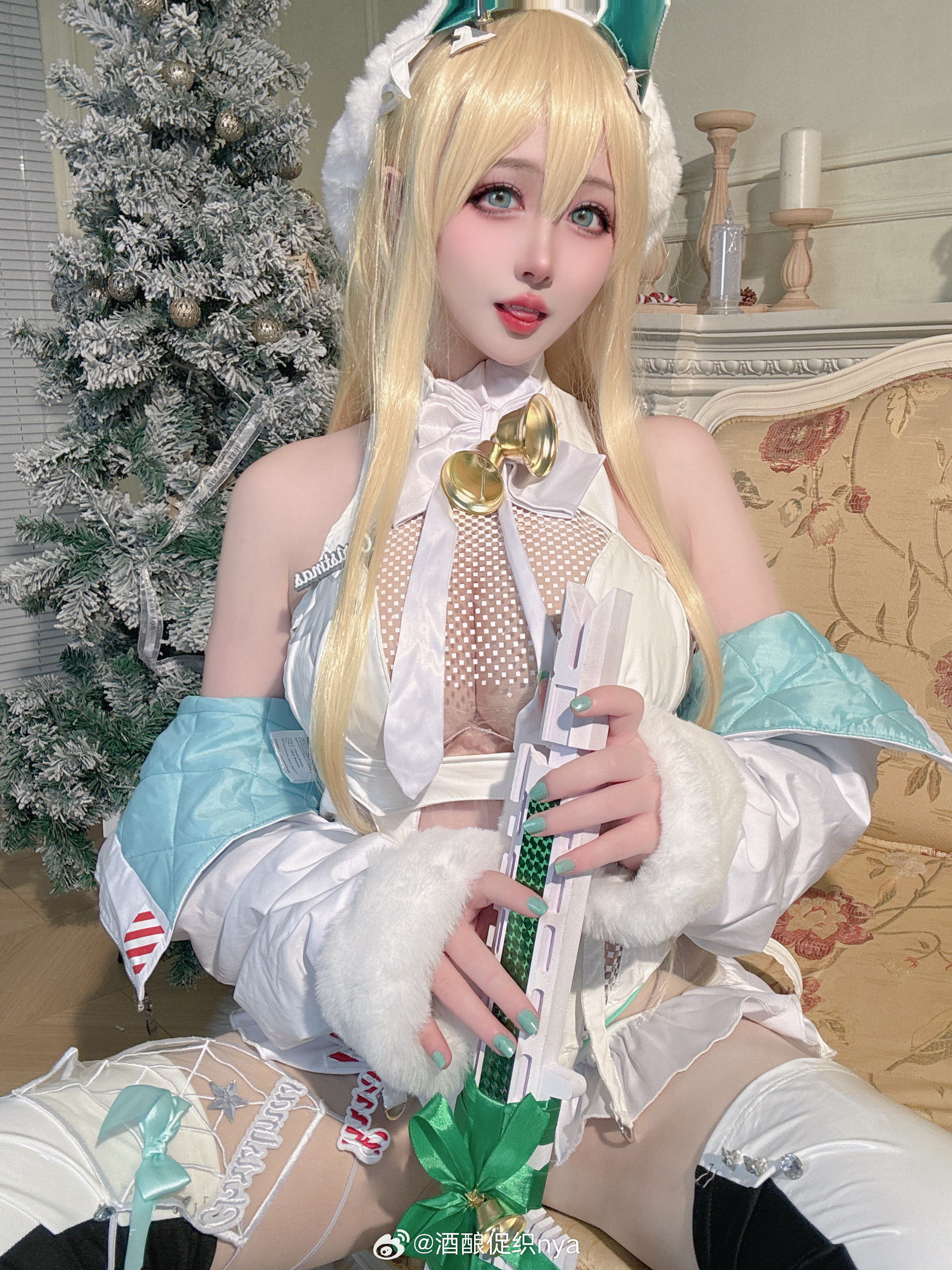 cosplay nikke:胜利女神 是圣诞露菲～我的美丽仓管老婆 @酒酿促织nya COSPLAY-第3张